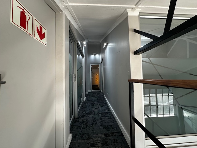 To Let Commercial Property for Rent in Woodstock Western Cape